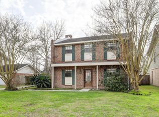 930 Rosedown Ln, Lafayette, LA 70503
