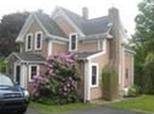 5 Abbey Rd, Gloucester, MA 01930