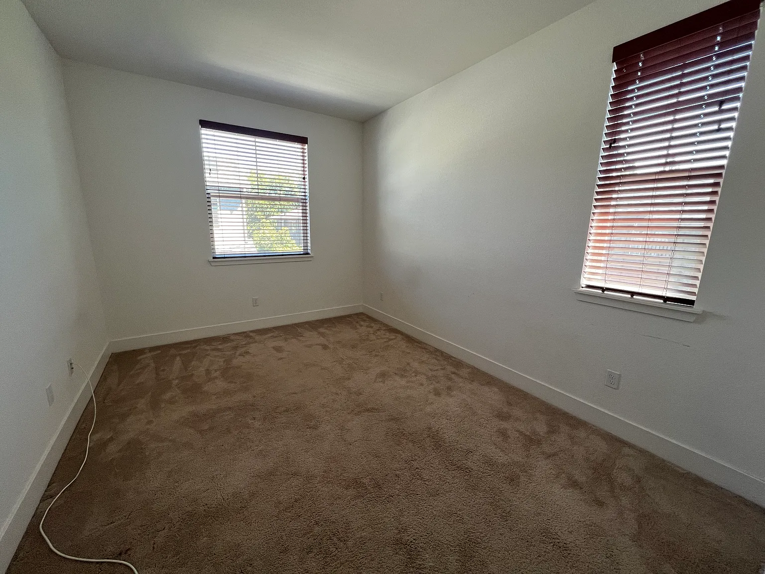 3555 Teeling Way — Photo 3