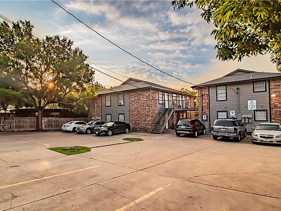 2nd image of 2053 NW 21st St