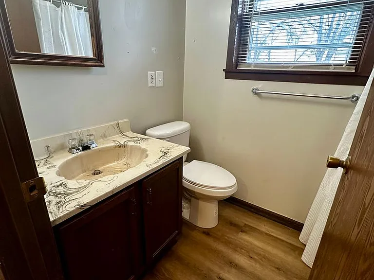 1058 Morningside Dr — Photo 12