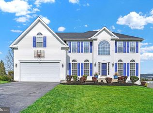 3207 Rex Dr, York, PA 17402