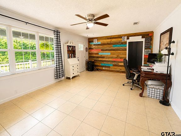 4th image of 2566 County Road 2212