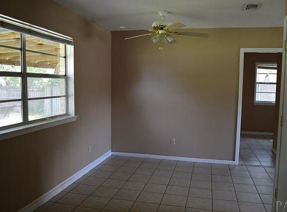4th image of 7175 Peninsula Dr