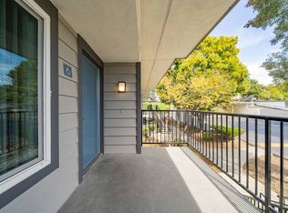 1155 Meadowlake Dr #55-06, Vista, CA 92084