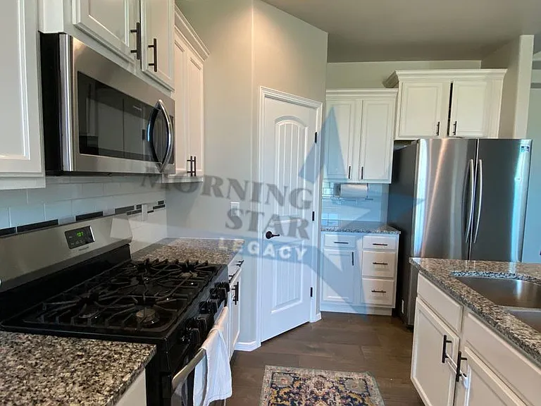 5950 Big Jim Dr — Photo 11