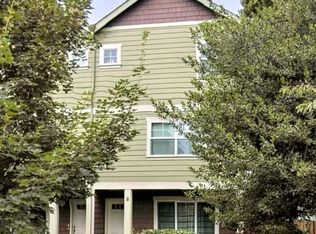 5035 12th Ave NE #B, Seattle, WA 98105