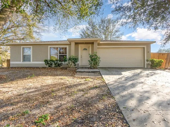 3920 W Cardinal Pine Dr, Mascotte, FL 34753