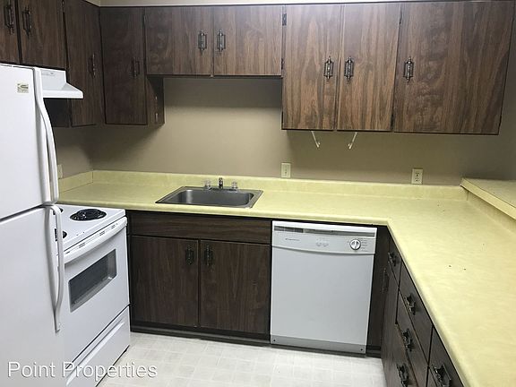5th image of 731 Stadium Dr APT 3A
