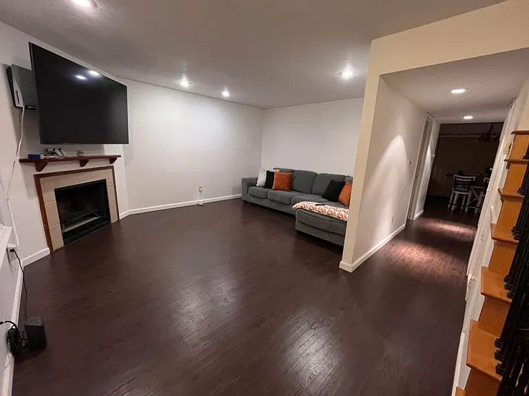 3548 Larchmont Square Ln — Photo 2