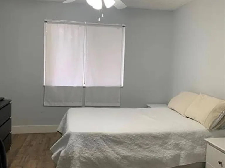 832 NW 92nd Ave — Photo 21