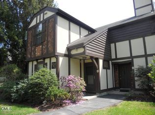 6 Tara Dr, Brookfield, CT 06804