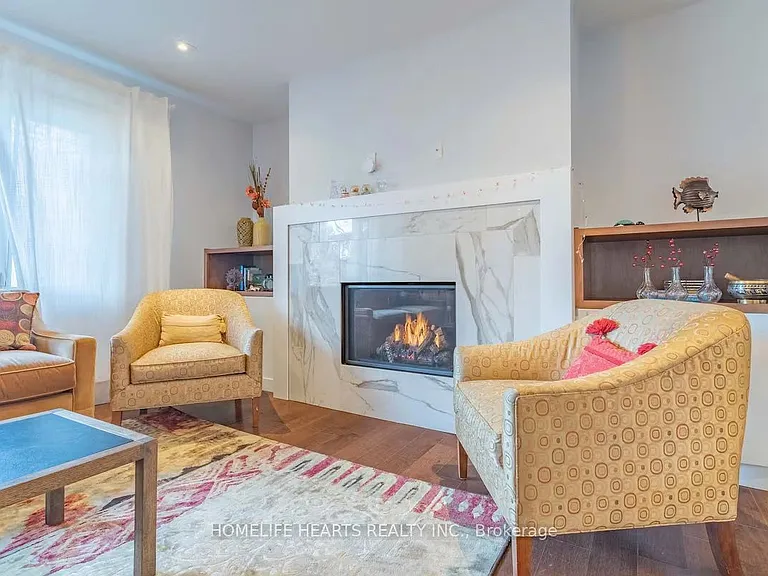 730 Drury Ln — Photo 5