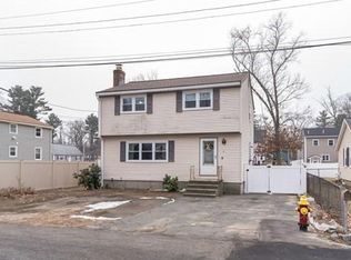 4 Robinwood Ave, Billerica, MA 01821