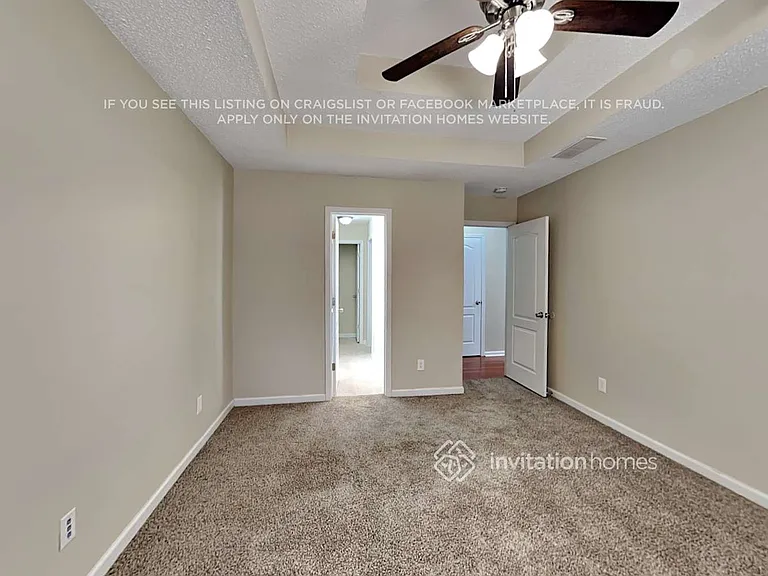 1127 Chateau Ter — Photo 10