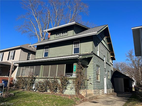 2nd image of 90 Fairfield Ave