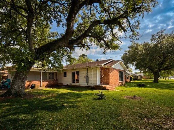 1420 Cynthia St, Franklin, LA 70538