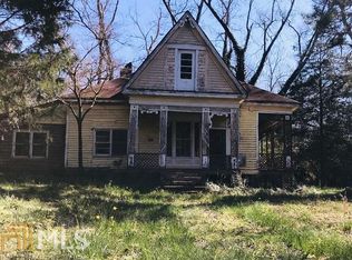 99 Griffin St, Grantville, GA 30220