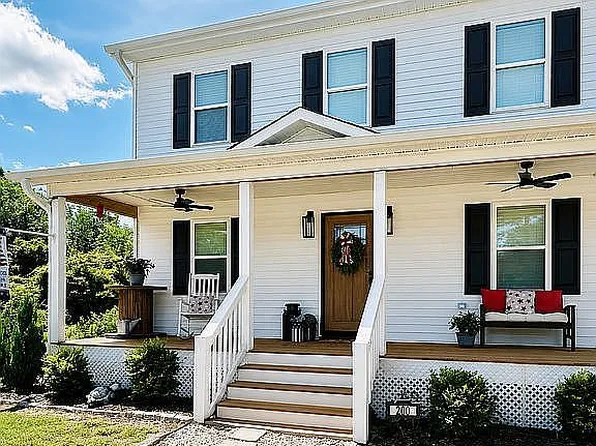 200 Tranters Creek Rd, Washington, NC 27889