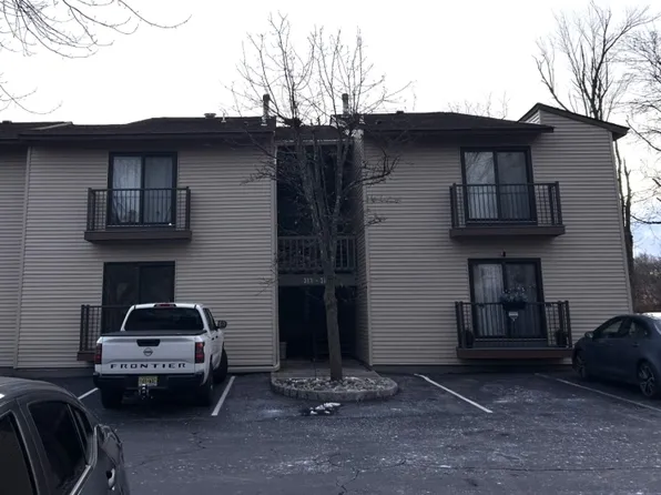 314 Spruce Hills Dr, Glen Gardner Boro, NJ 08826