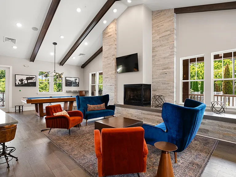The Lodge Bellevue — Photo 25