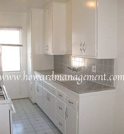 5th image of 1417 11th St APT J