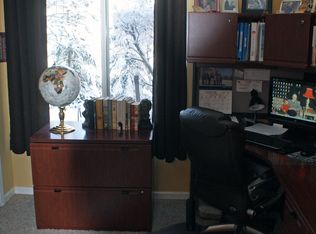 25580 W Brooks Farm Rd, Round Lake, IL 60073