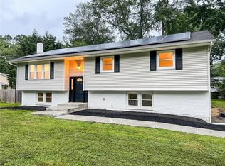 42 Quarry Dr, Wappingers Falls, NY 12590