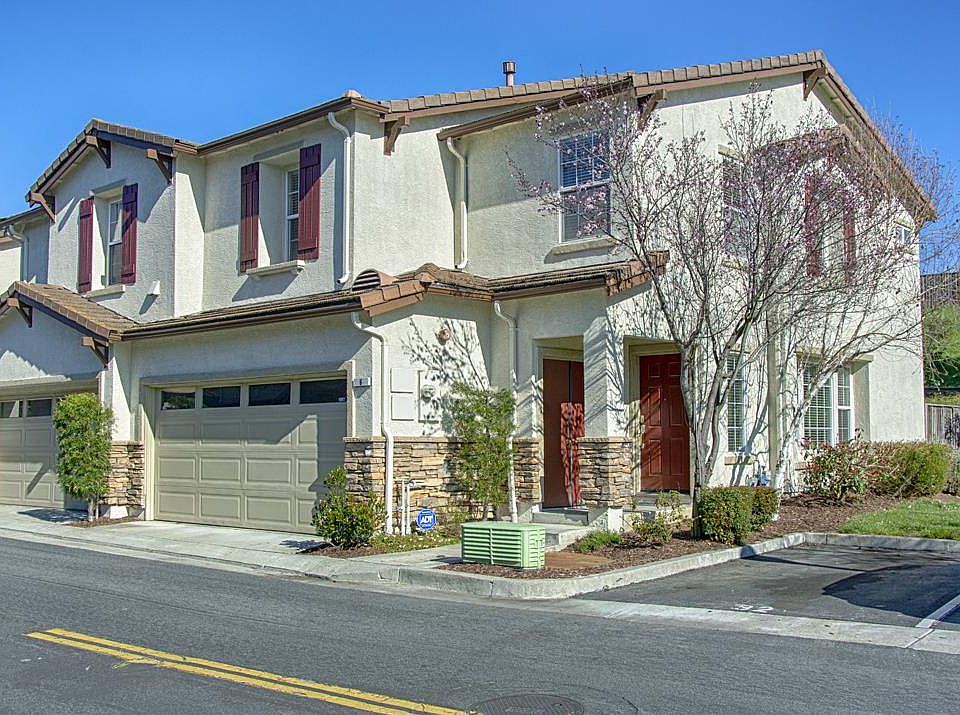 1st image of 6 Paraiso Ct