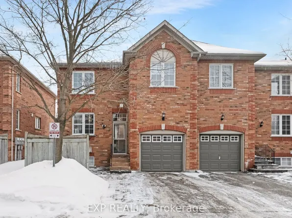 45 Sandlewood Ct, Aurora, ON L4G 7N2