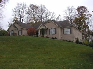 570 Ridgestone Dr, Cincinnati, OH 45255