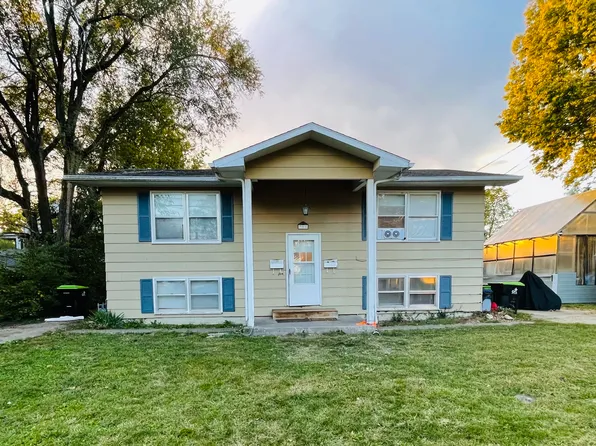 700 S Lexington St APT A, Harrisonville, MO 64701