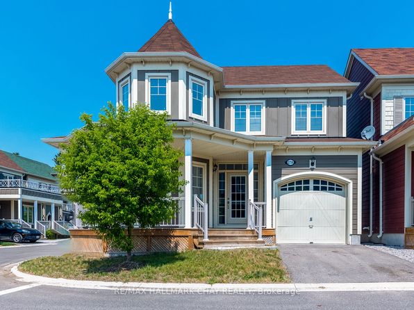 2714 Canoe Ln, Severn, ON L3V 0E1
