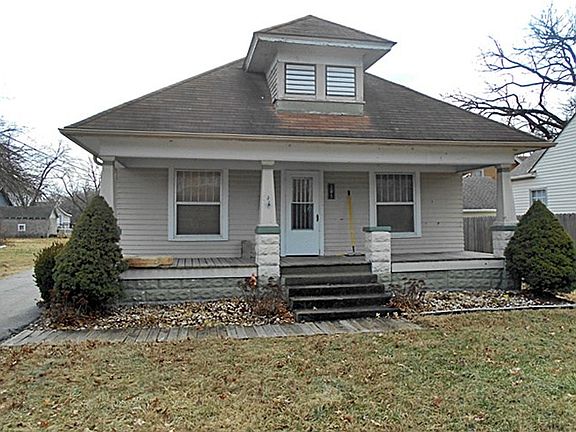 2nd image of 205 W Quincy St