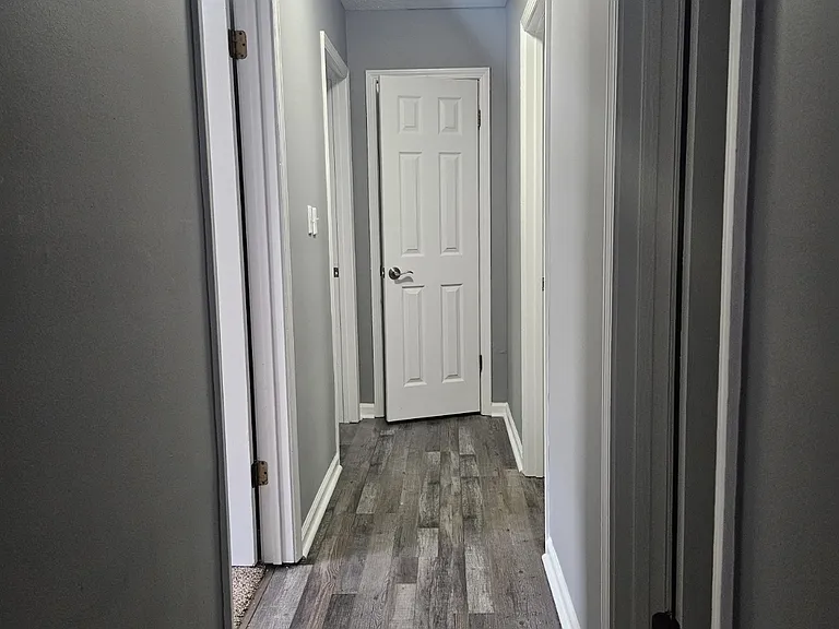 4115 Cranwood Dr S — Photo 16