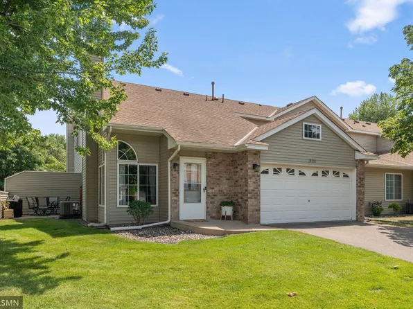 10751 Redwood St NW, Coon Rapids, MN 55433