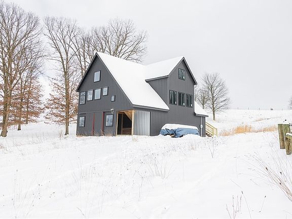 2nd image of 3640 Hope Rd NW