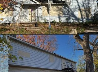 2300 Woodend Ave, Kansas City, KS 66106