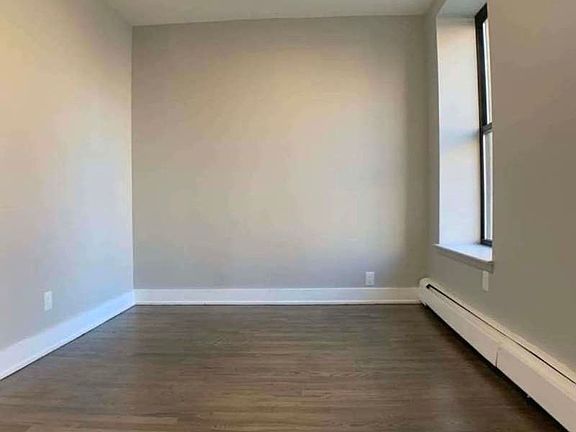 3rd image of 294 W 147th St #1B