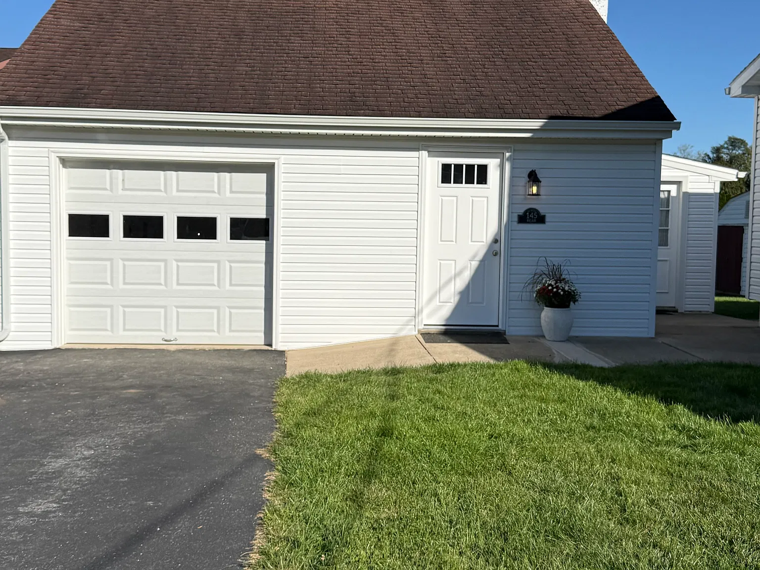 2 bed, 1200 sqft, $1,850 — Photo 1
