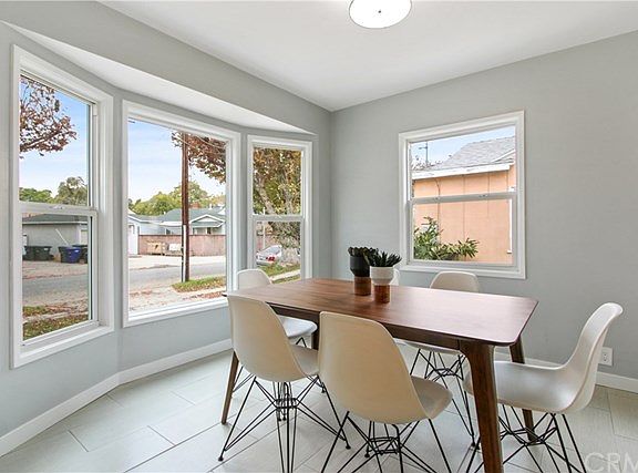 5th image of 4264 Stevely Ave