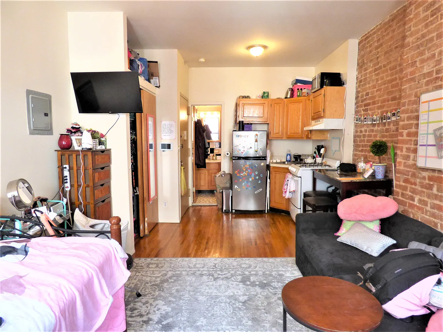 526 East 85th Street — Photo 4