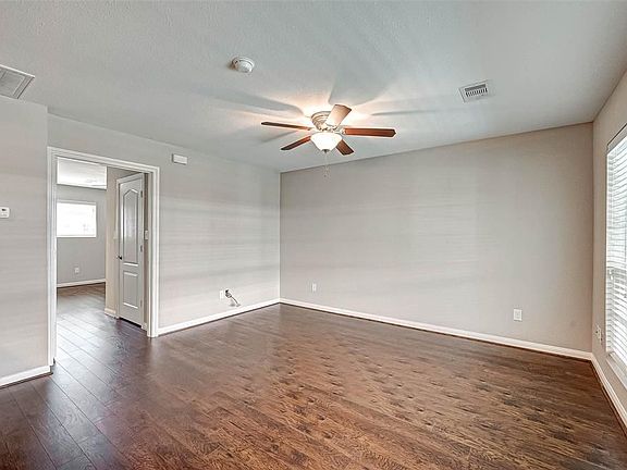 5th image of 5333 Richmond Ave #30