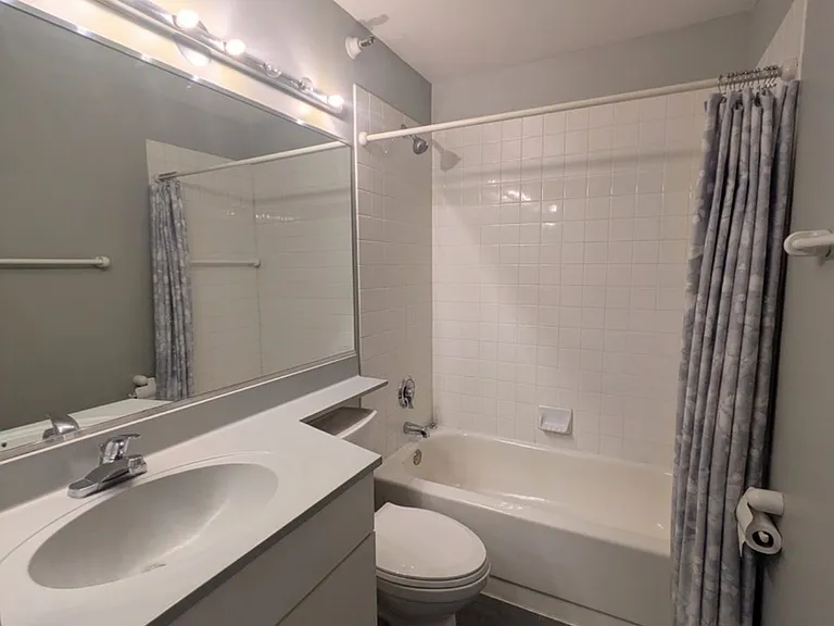 3660 N Lake Shore Dr #1808 — Photo 5