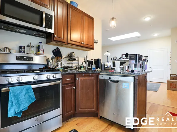 549 Washington St, Brighton, MA