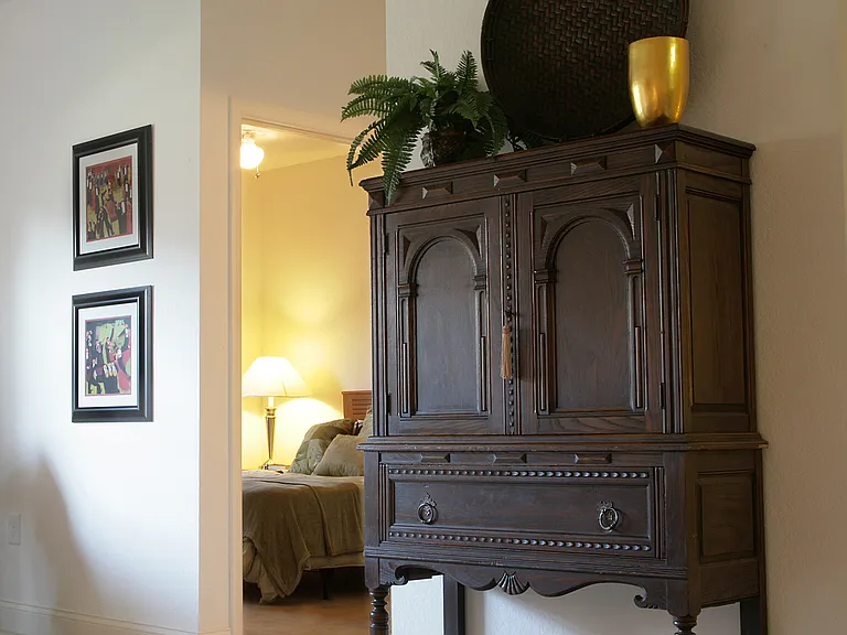 Beachside Apartments — Photo 11