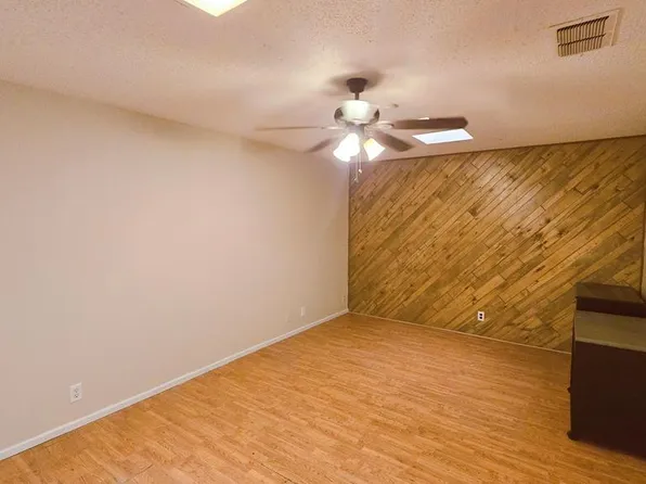 950 W 31st St APT 9, Odessa, TX 79764