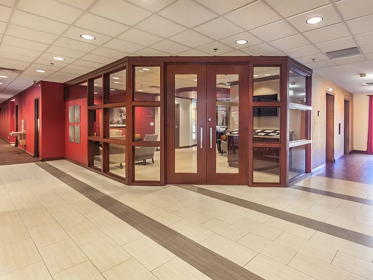 Grandin House Leasing Office Entrance