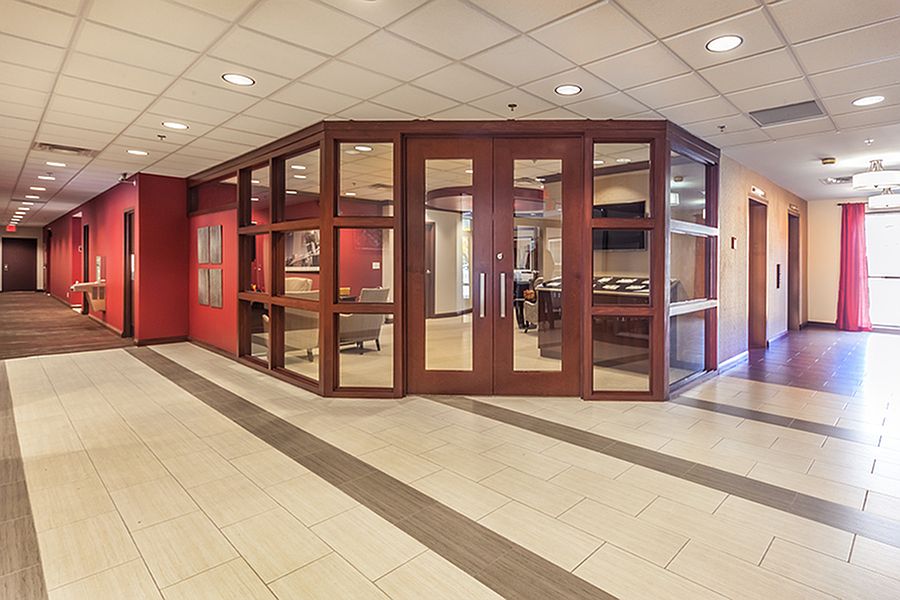 Grandin House Leasing Office Entrance