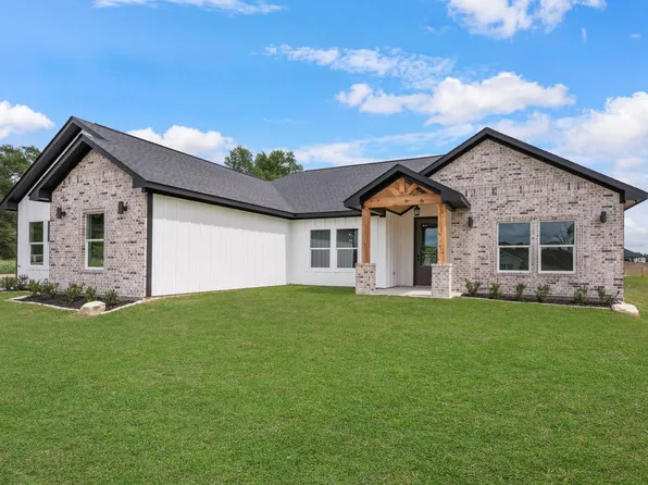 4432 Collton Ln, Franklin, TX 77856